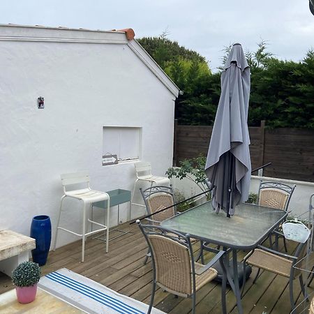 Agreable Maison De Ville Avec Une Belle Terrasse 앙글레 외부 사진