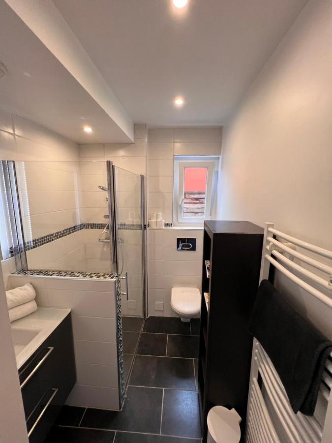 Agreable Maison De Ville Avec Une Belle Terrasse 앙글레 외부 사진